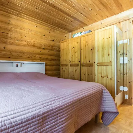 Keisarintupa By Interhome Ruka