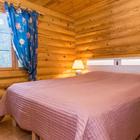 Hébergement de vacances Keisarintupa By Interhome Ruka